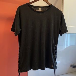 Alo yoga top